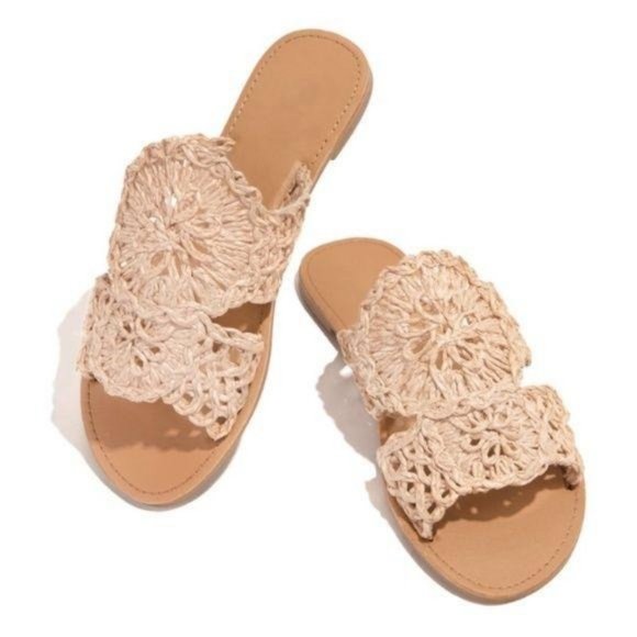 Woven Raffia Slide Sandals in Blush Nude - Picture 4 of 10